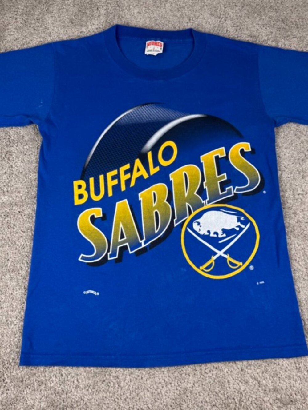 Vintage Buffalo Sabres T-Shirt Mens Medium Blue NHL Hockey 90s Nutmeg Mills USA